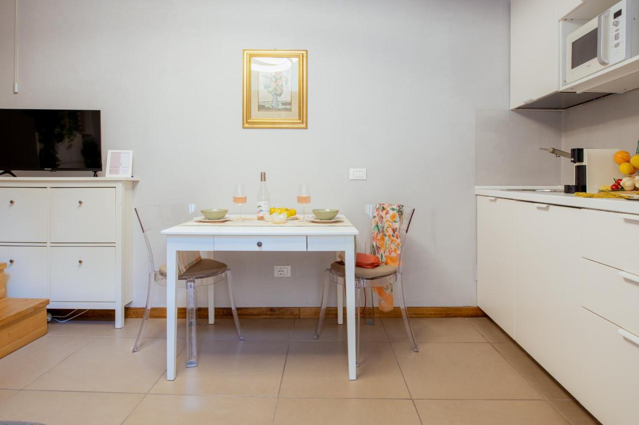 Il Cortile Di Elisa & Our Flats Bed & Breakfast Lucca Luaran gambar