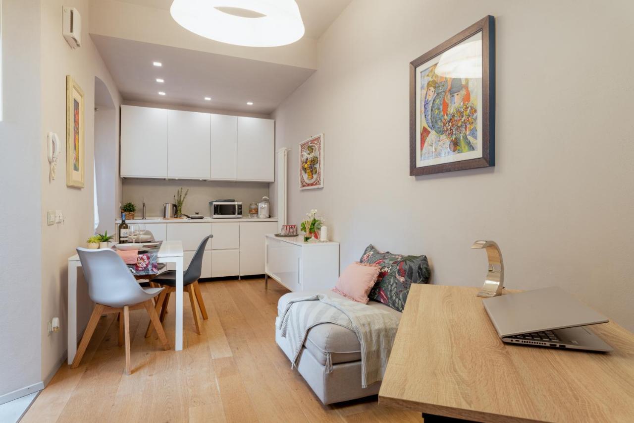 Il Cortile Di Elisa & Our Flats Bed & Breakfast Lucca Luaran gambar