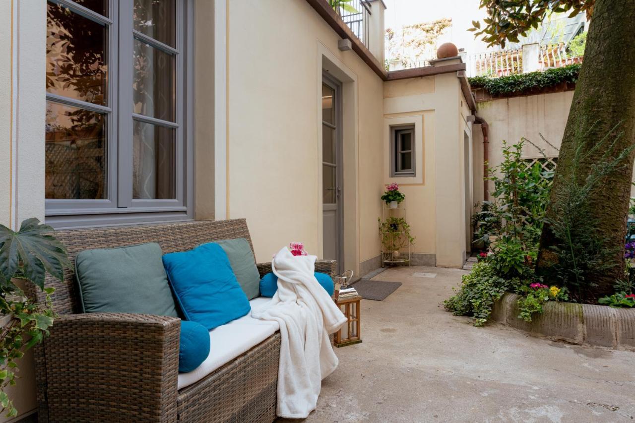 Il Cortile Di Elisa & Our Flats Bed & Breakfast Lucca Luaran gambar